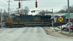 CSX 3459 will lead Q370 east once it regathers its train.